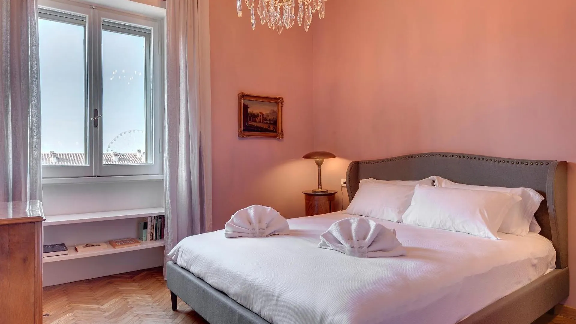Vespucci Luxury Apartment With Amazing View By Mamo Florence