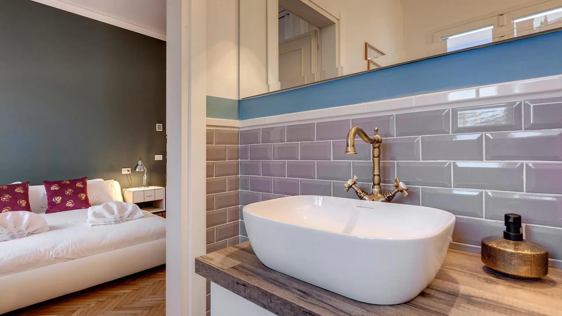 Vespucci Luxury Apartment With Amazing View By Mamo Florence Italy