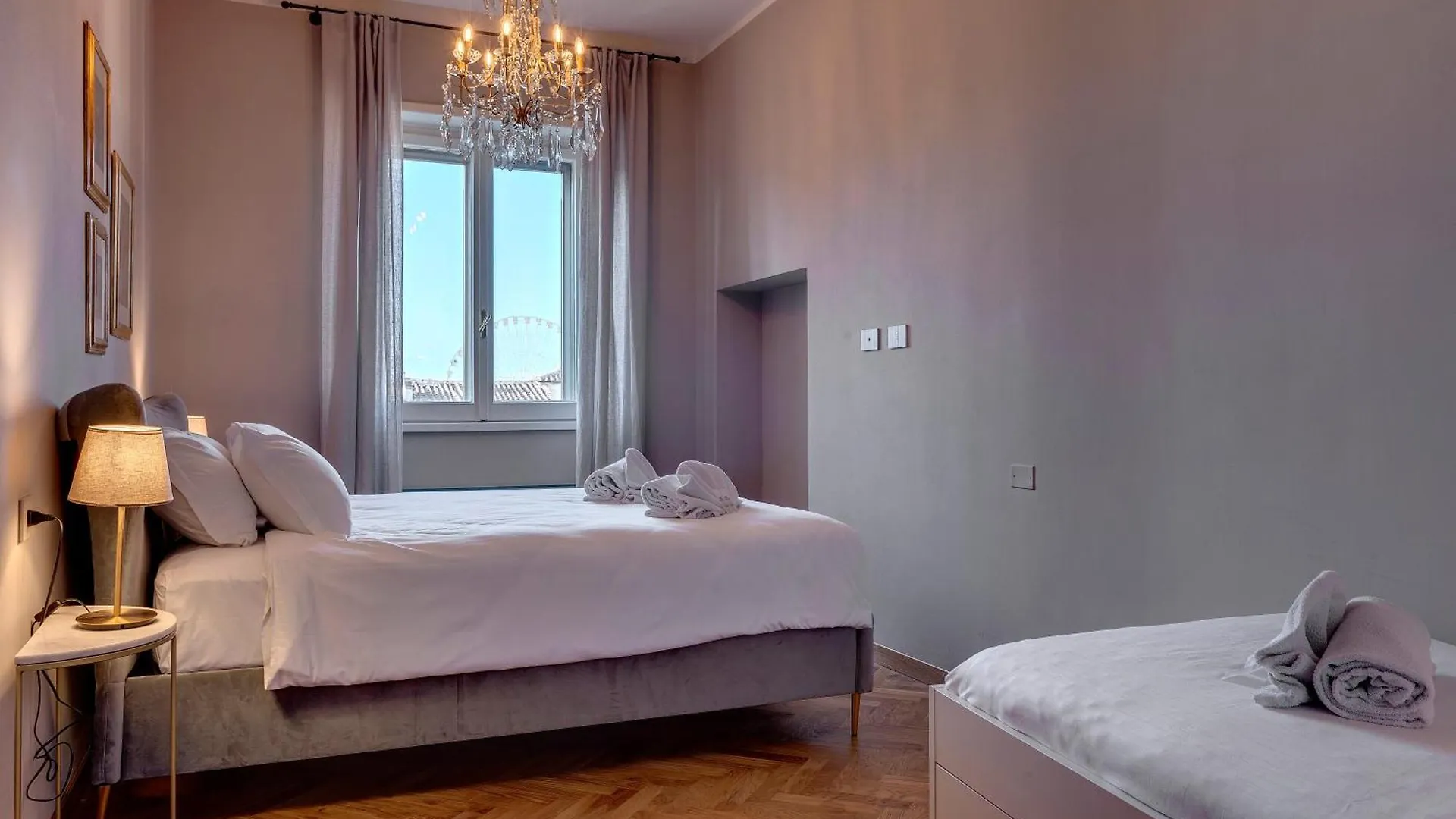Vespucci Luxury Apartment With Amazing View By Mamo Florence Italy