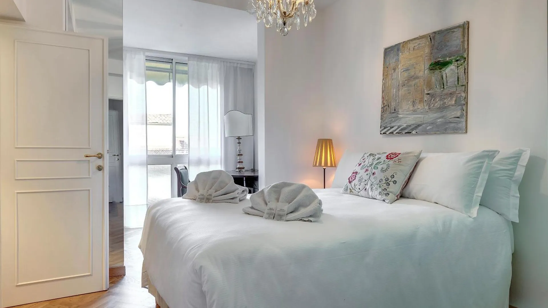 Vespucci Luxury Apartment With Amazing View By Mamo Florence Italy