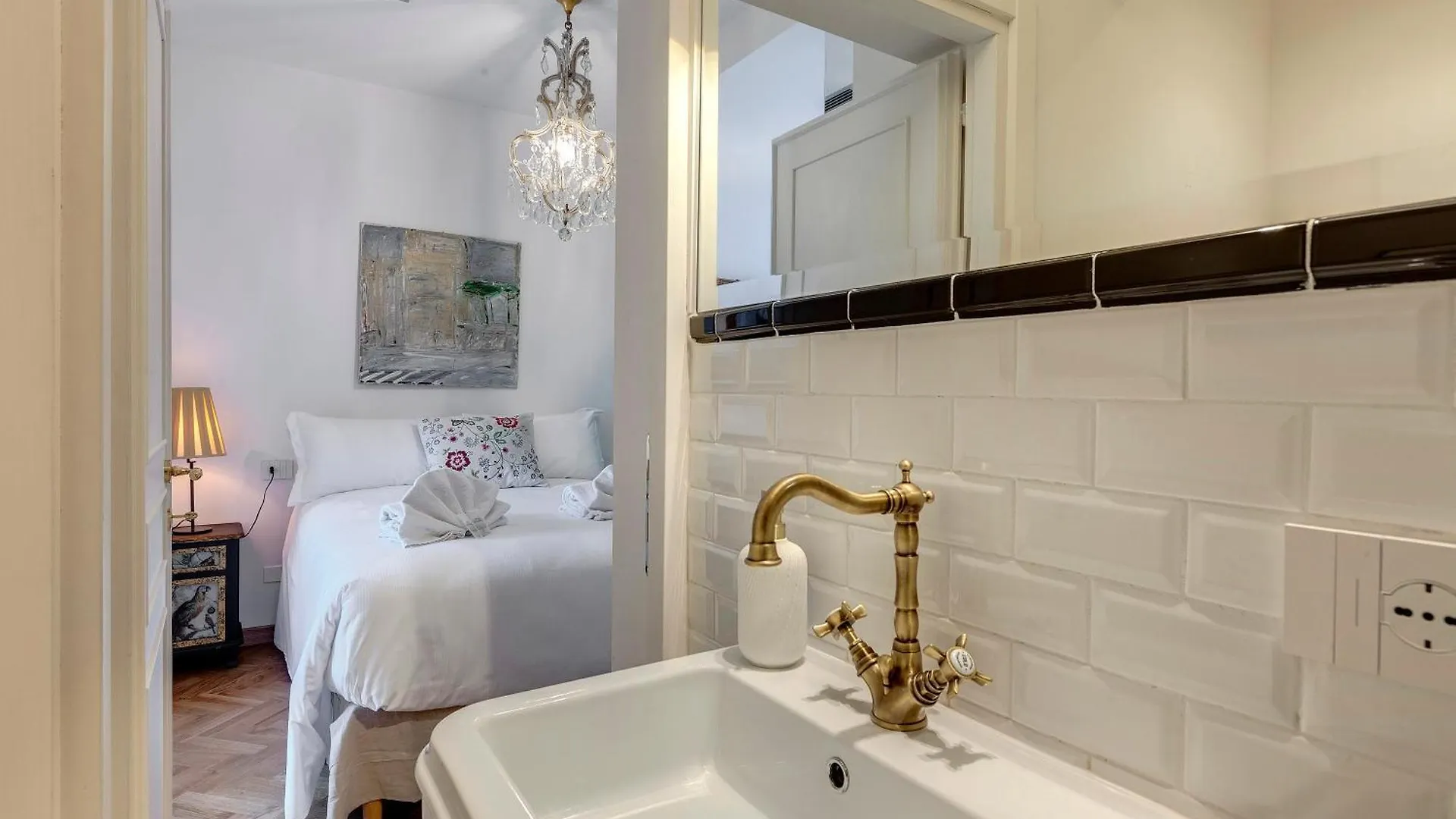 Vespucci Luxury Apartment With Amazing View By Mamo Florence